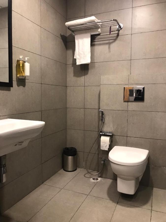 Hotel Aarkay Palace Badarpur Eksteriør billede