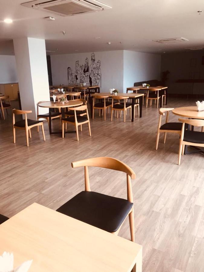 Hotel Aarkay Palace Badarpur Eksteriør billede