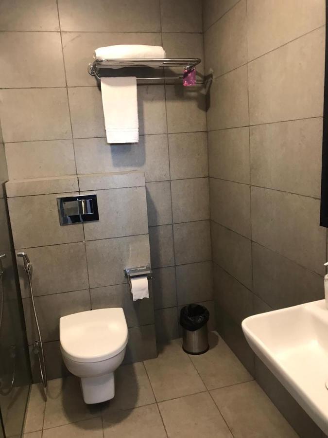 Hotel Aarkay Palace Badarpur Eksteriør billede